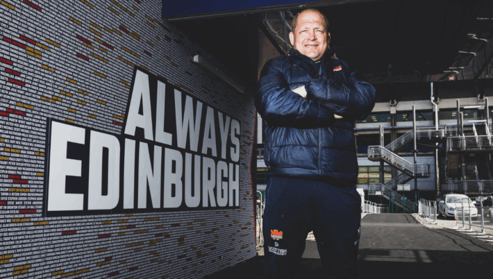 ‘Edinburgh legend’ Nel pens one-year extension