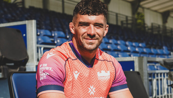 Neild joins as Muncaster ruled out until October