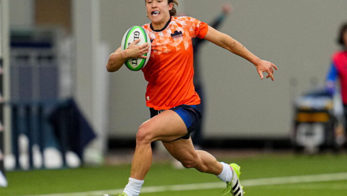 Lloyd to make first Edinburgh start