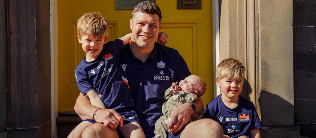 Staying home: One-club man Gilchrist signs on for 16th season