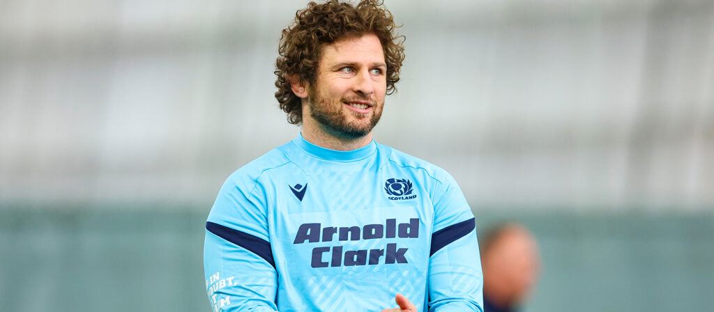 ‘I look forward to calling it home’ – Scotland prop signs two-year deal 