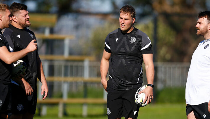 Van der Merwe and Rae start against South Africa